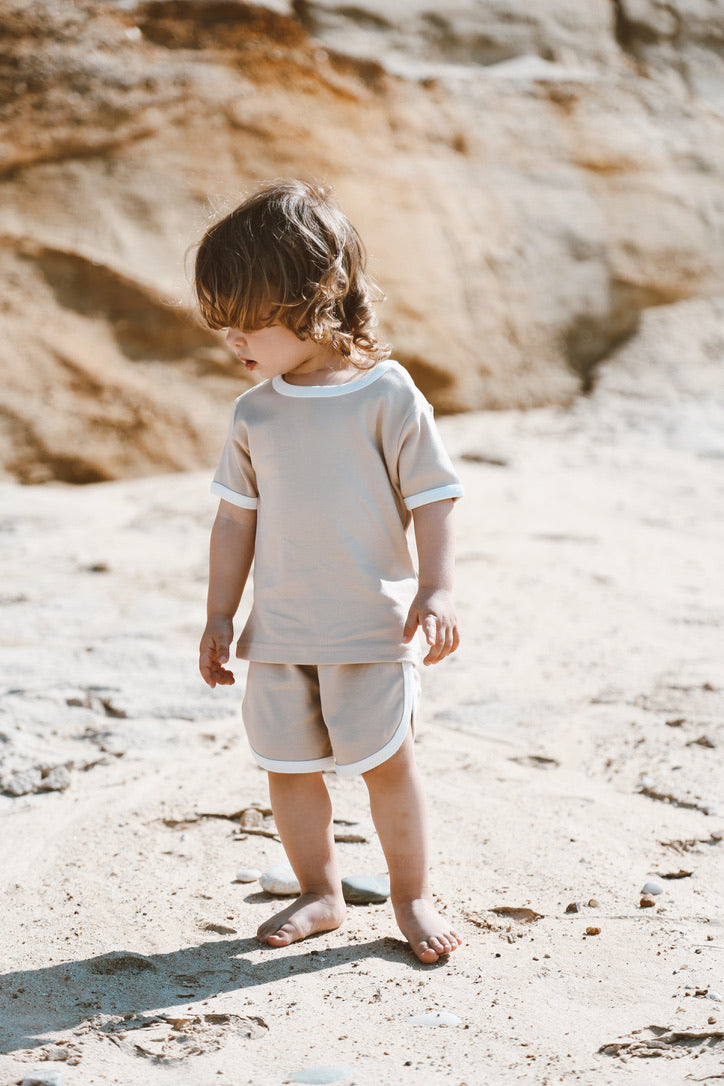 Retro Camel Lounge Set
